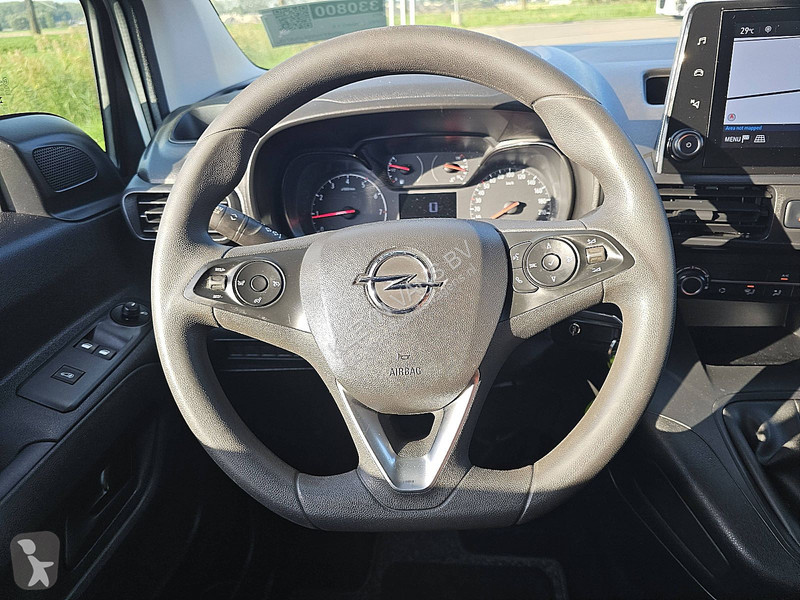 Autoutilitară Opel 1.5 D 75KW EDIYION