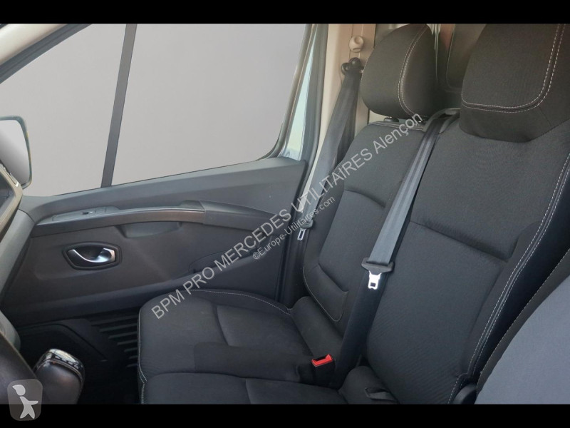 Samochód dostawczy Renault Fg L1H1 2T8 2.0 Blue...