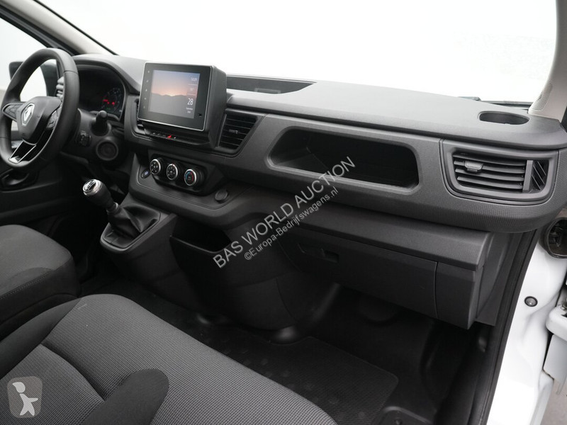 Autoutilitară Renault 130pk
