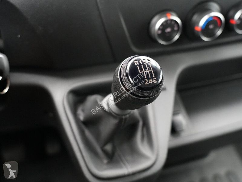 عربة نفعية Renault 135PK
