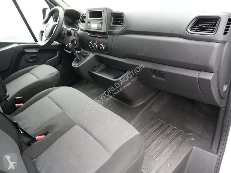 عربة نفعية Renault 135PK