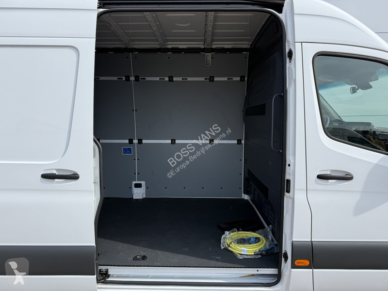 Furgoneta Mercedes 312 55kWh L2H2 Elektrisch...