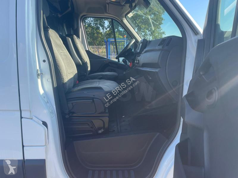 عربة نفعية Renault