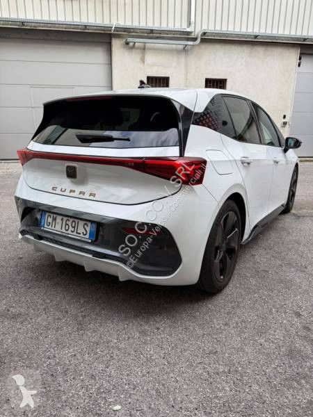 Лекотоварен автомобил Cupra