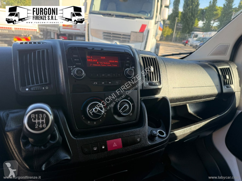 Autoutilitară Citroën 35 BlueHDi 140 S&S PLM-TA...