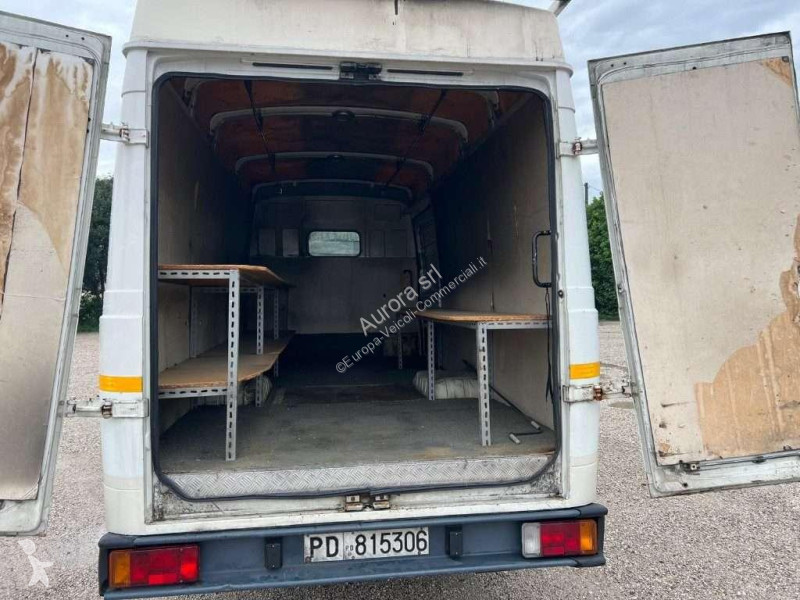 Autoutilitară Fiat 60 10