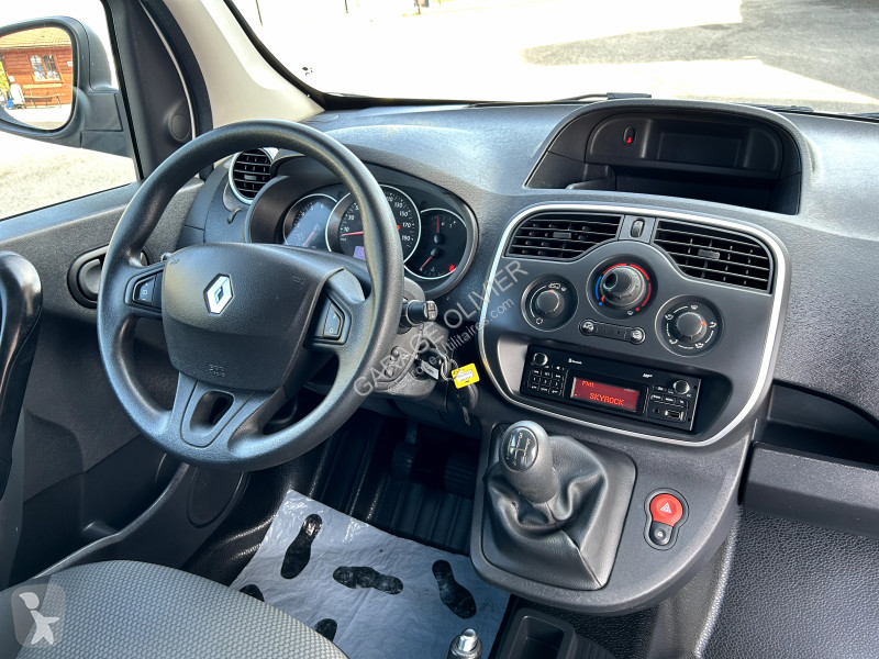 Лекотоварен автомобил Renault 1.5 dci Grand...