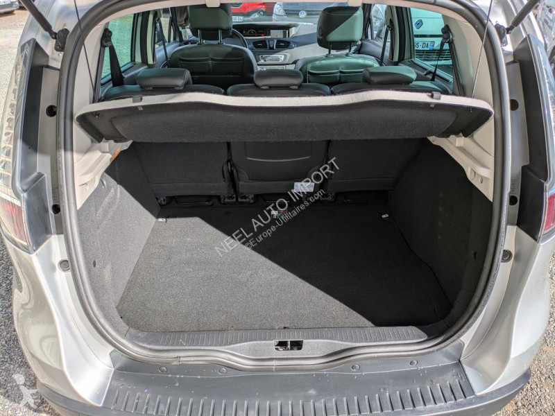 Véhicule utilitaire Renault