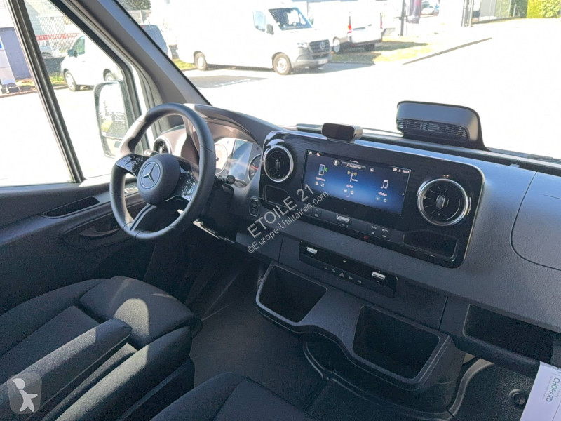 Véhicule utilitaire Mercedes SPRINTER FGN 317...