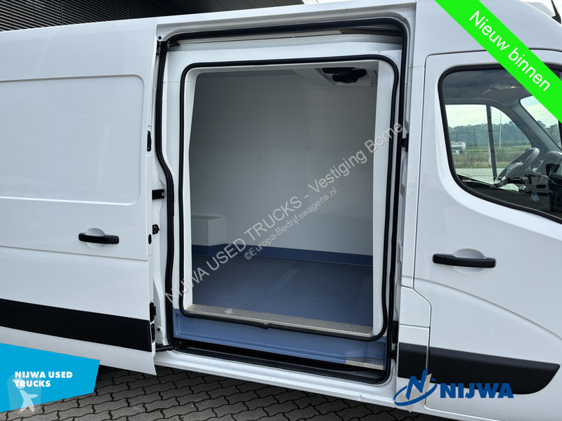 Véhicule utilitaire Renault T35 150 L2H2...