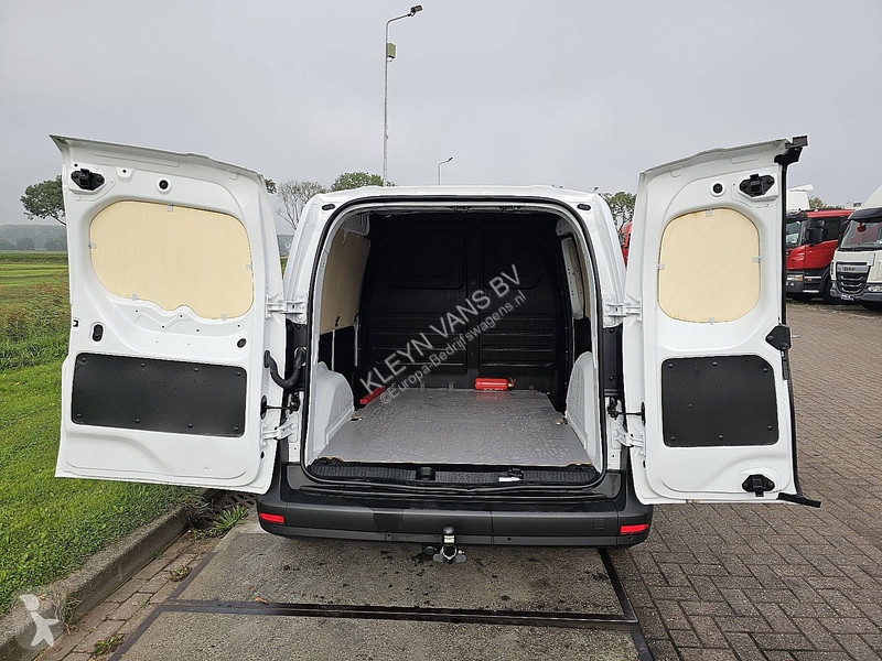 Véhicule utilitaire Mercedes 51kWh L1 290Km WLTP e