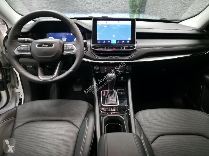 Véhicule utilitaire Jeep COMPASS 1.5 Turbo T4...