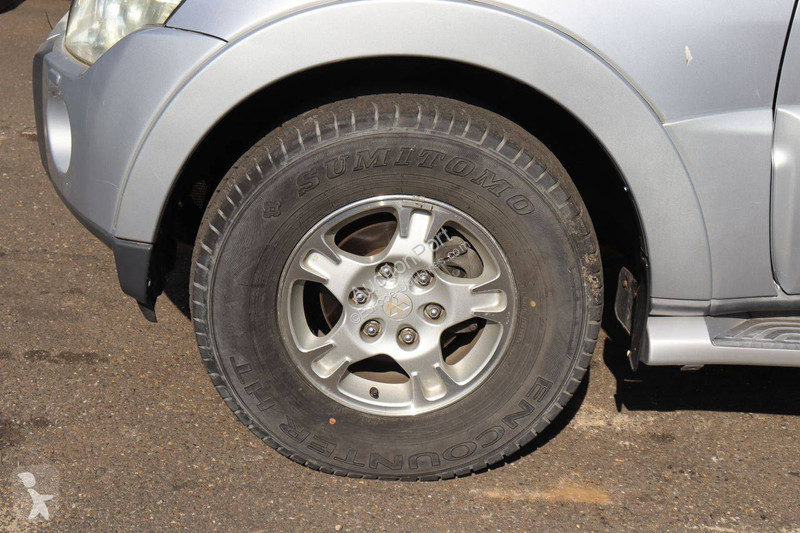 Véhicule utilitaire Mitsubishi