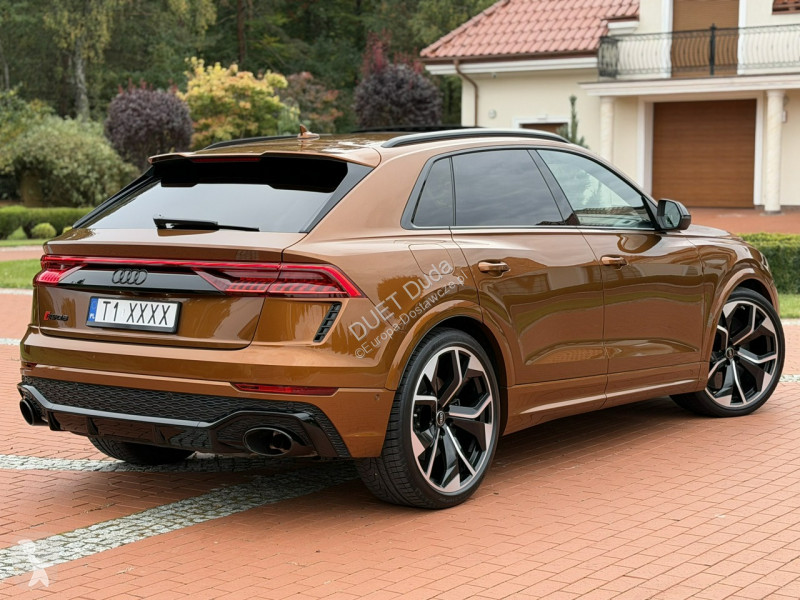 Véhicule utilitaire Audi RS Q8
