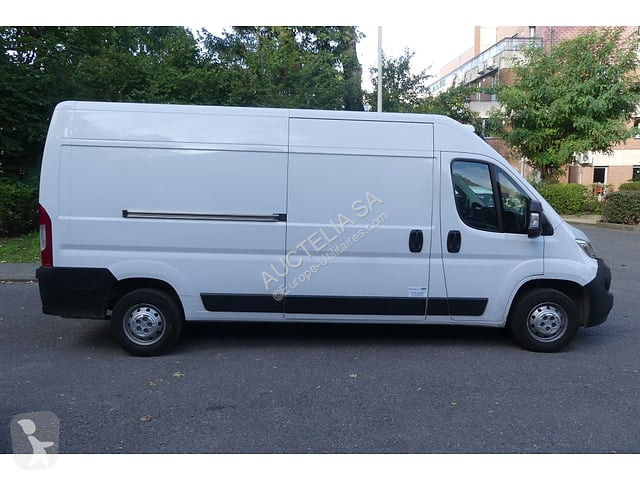 Véhicule utilitaire Opel