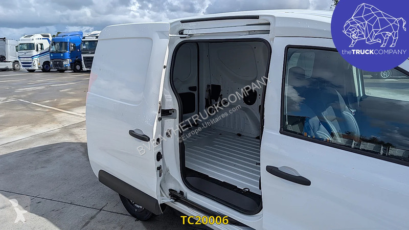 Véhicule utilitaire Renault VAN DCI 75 CV