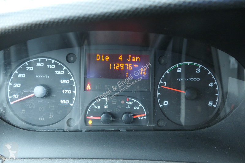Užitkové vozidlo Iveco Daily 35 S11 C30C...