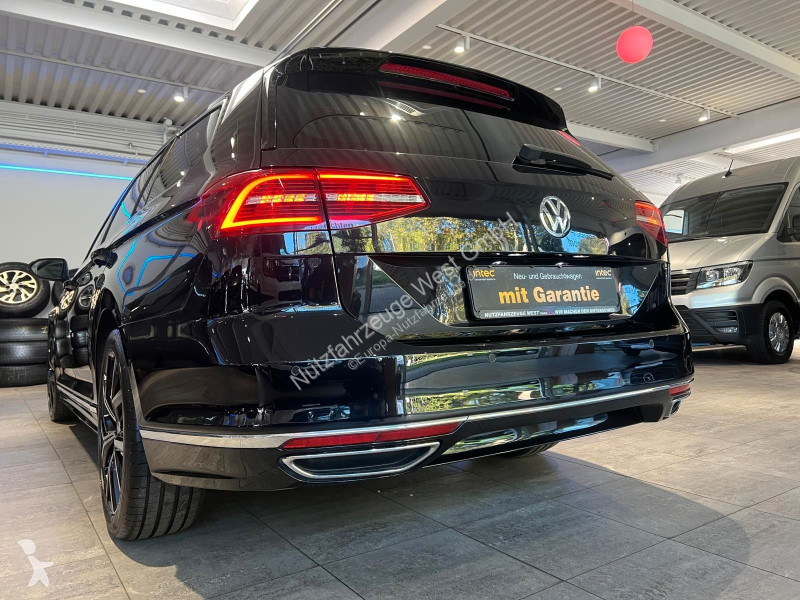 Véhicule utilitaire Volkswagen Variant R-Line...