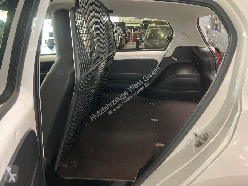 Véhicule utilitaire Volkswagen up! 1.0 Load...