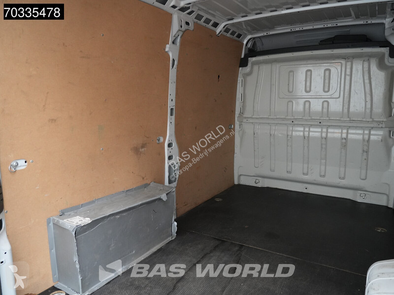 Véhicule utilitaire Opel 140PK L2H2 AC/Climate...