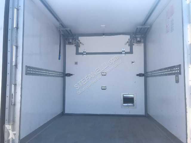 Véhicule utilitaire Iveco DAILY 35C16H3.0...