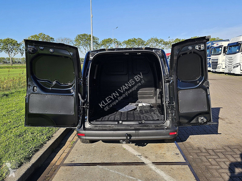 Véhicule utilitaire Mercedes 51kWh L1 290Km WLTP e