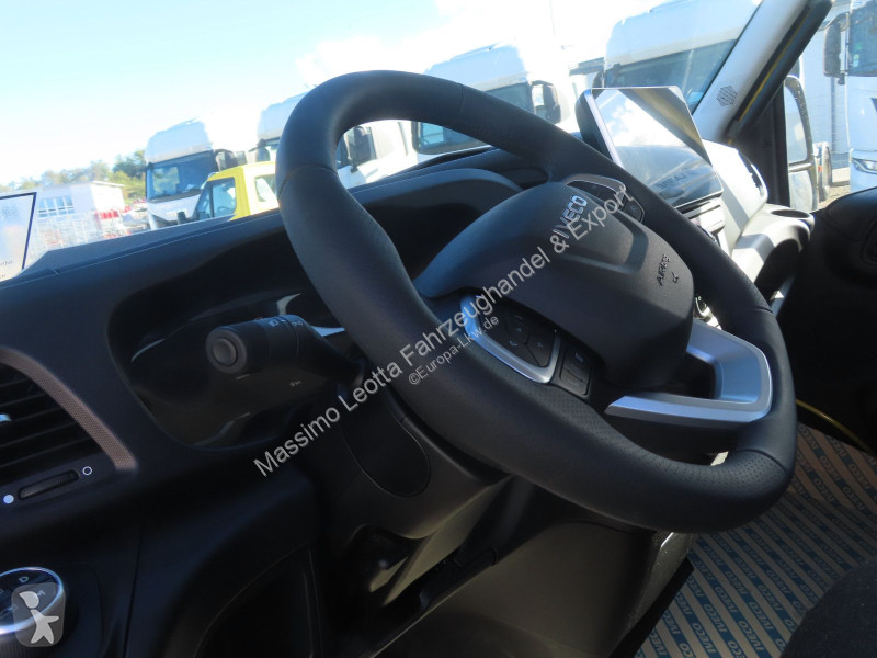 Véhicule utilitaire Iveco 70C18H/P Neufahrzeug...