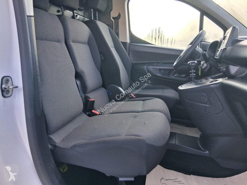 Véhicule utilitaire Fiat III