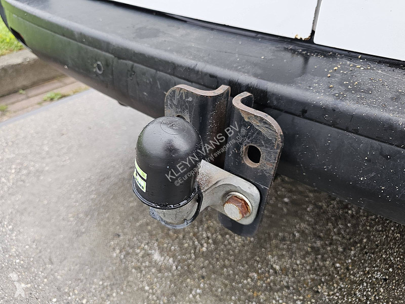 Véhicule utilitaire Peugeot