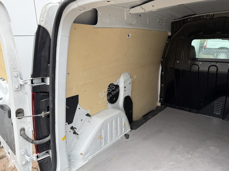Véhicule utilitaire Renault 1.5 dCi 95pk