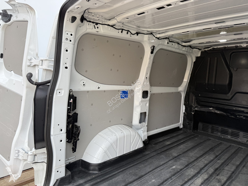 Véhicule utilitaire Ford 2.0 136PK