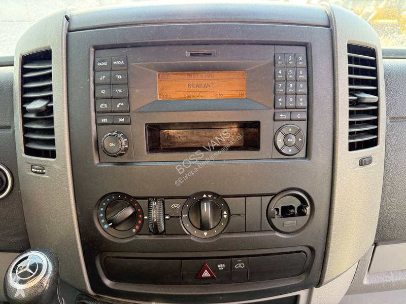Véhicule utilitaire Mercedes 314 2.2 CDI DC