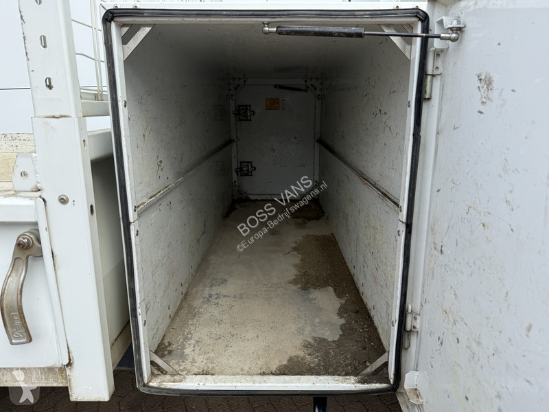 Véhicule utilitaire Iveco 35C12 2.3