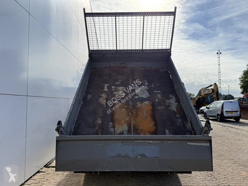Véhicule utilitaire Iveco 35C12 2.3