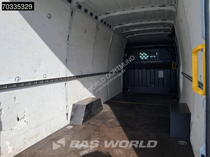 Véhicule utilitaire Iveco 35S16 Automatik 160PS...
