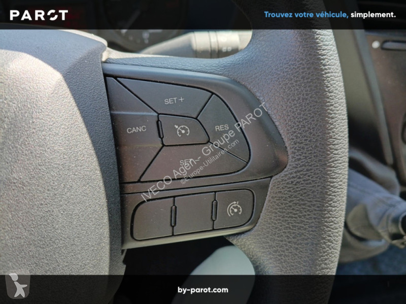 Véhicule utilitaire Iveco 35C16H3.0 empattement...