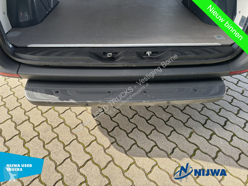 Véhicule utilitaire Mercedes 315 L2H2 Automaat...