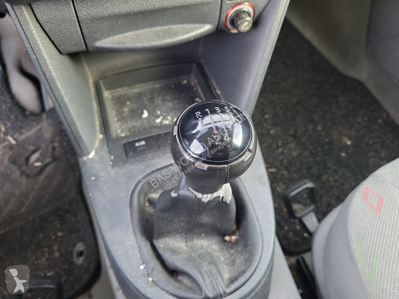 Véhicule utilitaire Volkswagen 69pk