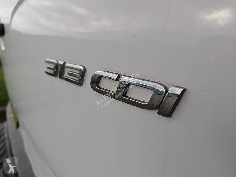 Furgoneta Mercedes