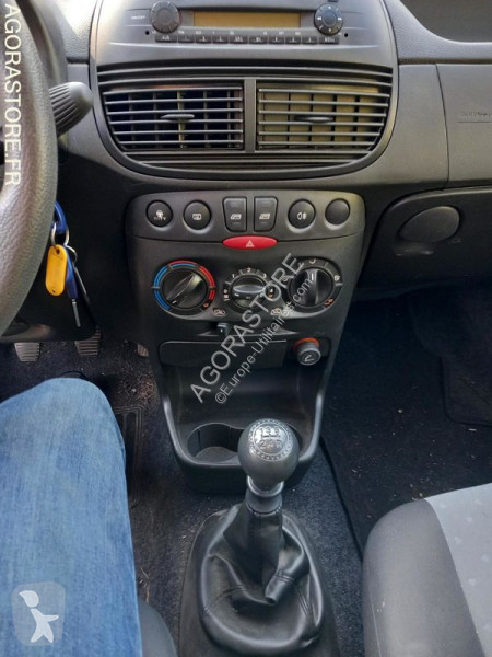 Bedrijfswagen Fiat PUNTO