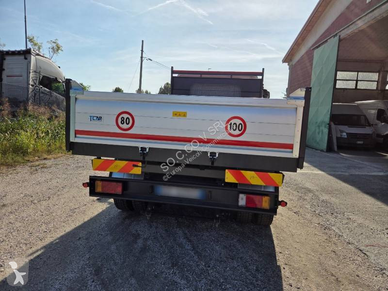 Iveco 80 E 19 van