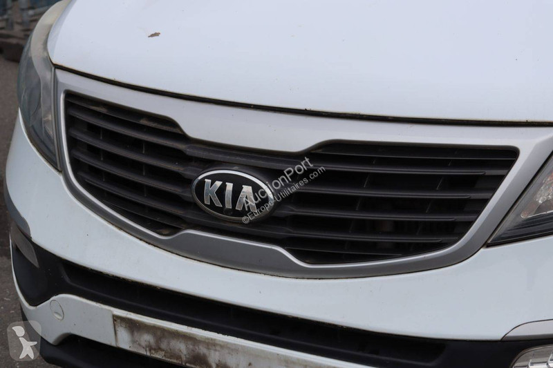 KIA  van