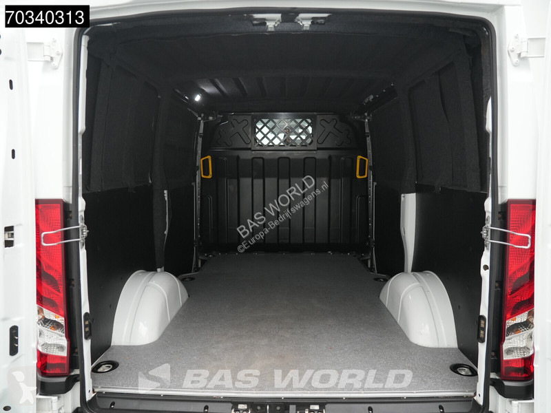 Iveco 35S16 A/C Towbar Cruise control van