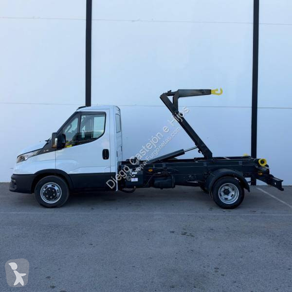 Užitkové vozidlo Iveco 35C16H