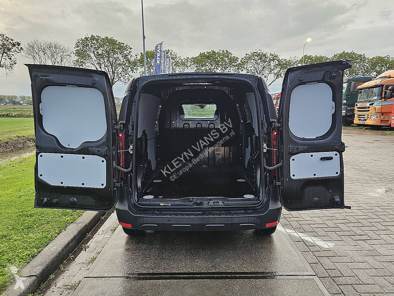 Užitkové vozidlo Renault 1.5 ac carplay EURO6...
