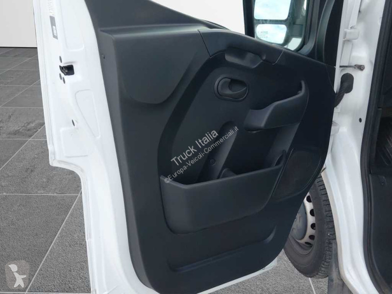 Renault III 35 FWD 2019 - master T35 2.3 energy...