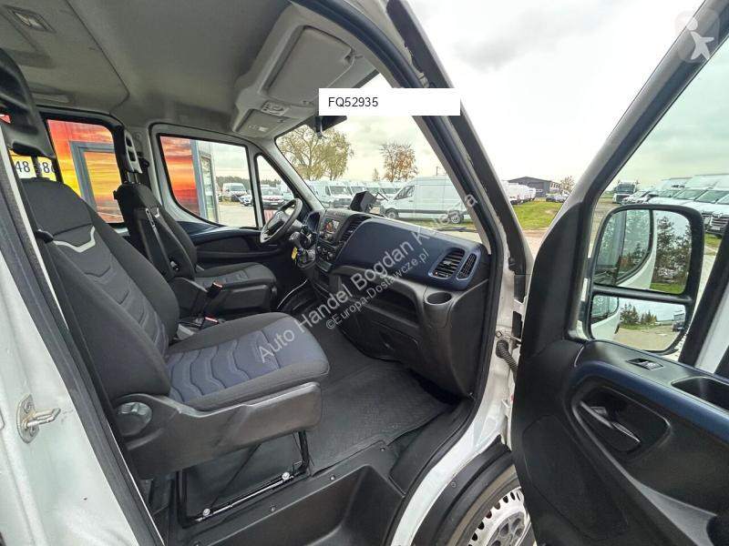 Iveco 35s18 van