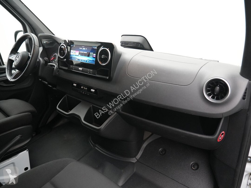 Mercedes 315 CDI van