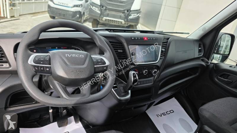 Užitkové vozidlo Iveco 35S16