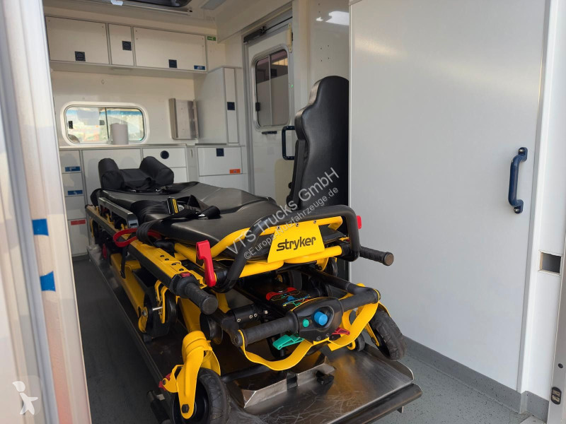 Mercedes 519 CDI Hospi Mobil Aufbau van